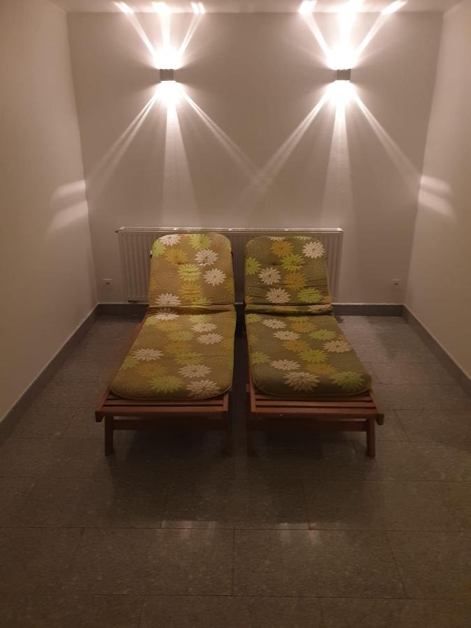 Czarna Gora Faktura Vat Apartment *