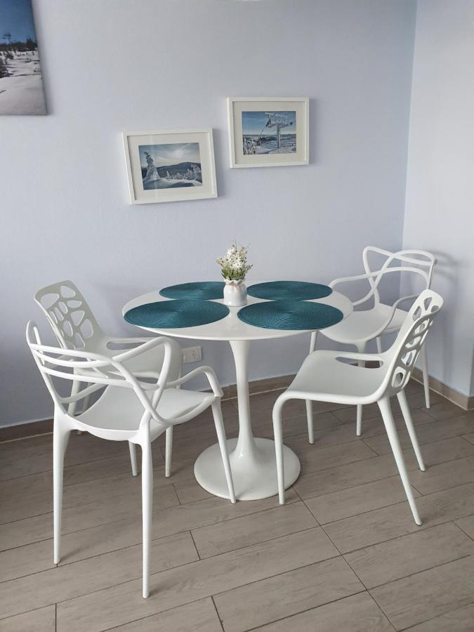 Apartment Czarna Gora Faktura Vat
